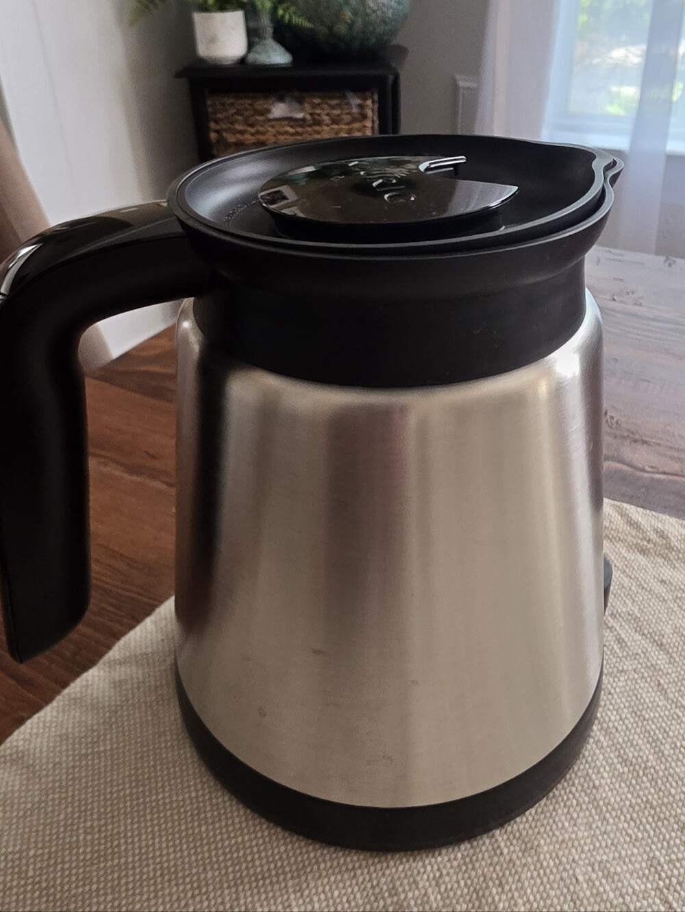Keurig Stainless Steel Thermal Coffee Carafe with Black Handle